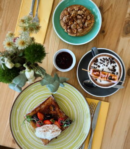 Pet-friendly brunch at Nina Café Lisbon